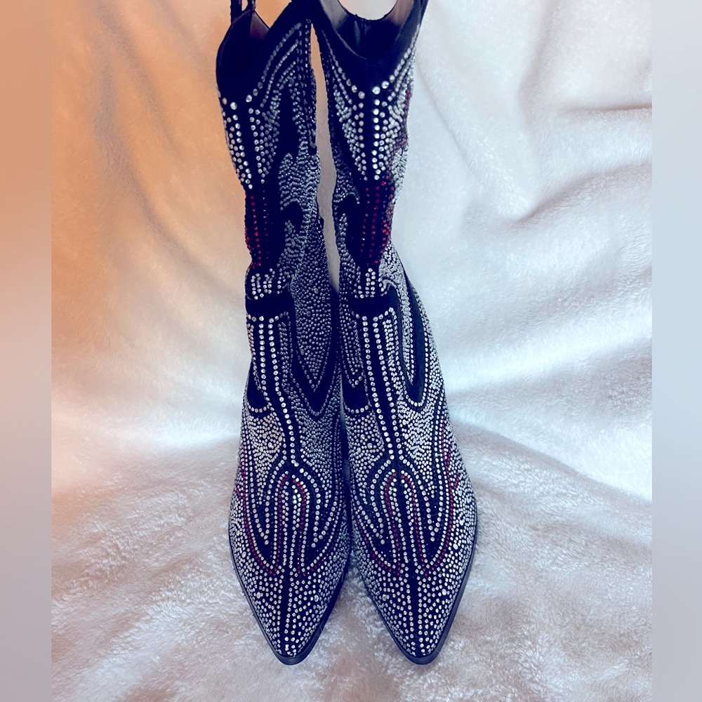 Azalea Wang Rhinestone cowgirl boots BRAND NEW NEVER WORN size 8.5